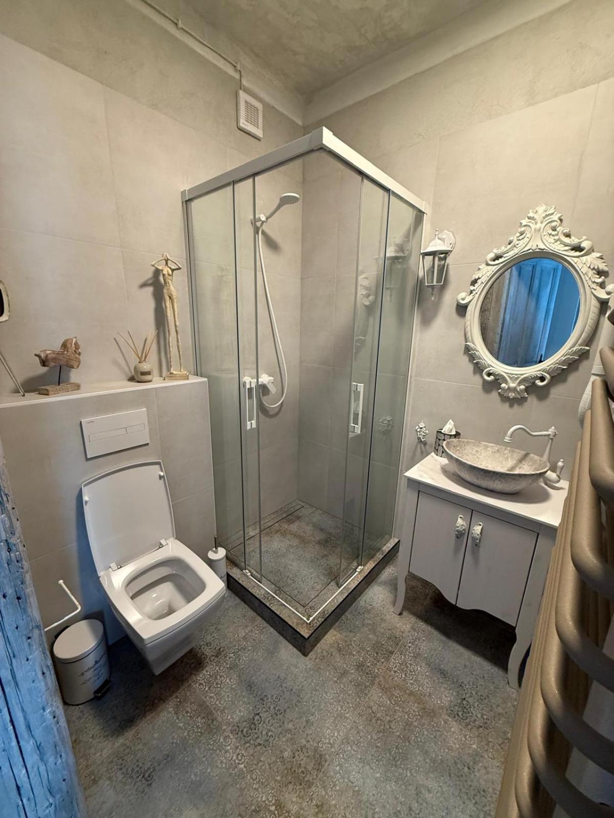 KAVart apartmán Trenčín Esterno foto