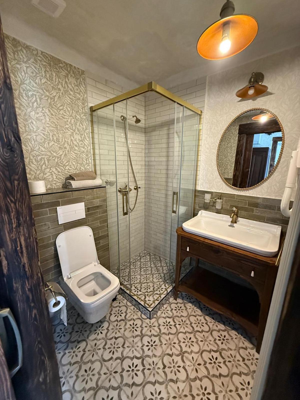 KAVart apartmán Trenčín Esterno foto